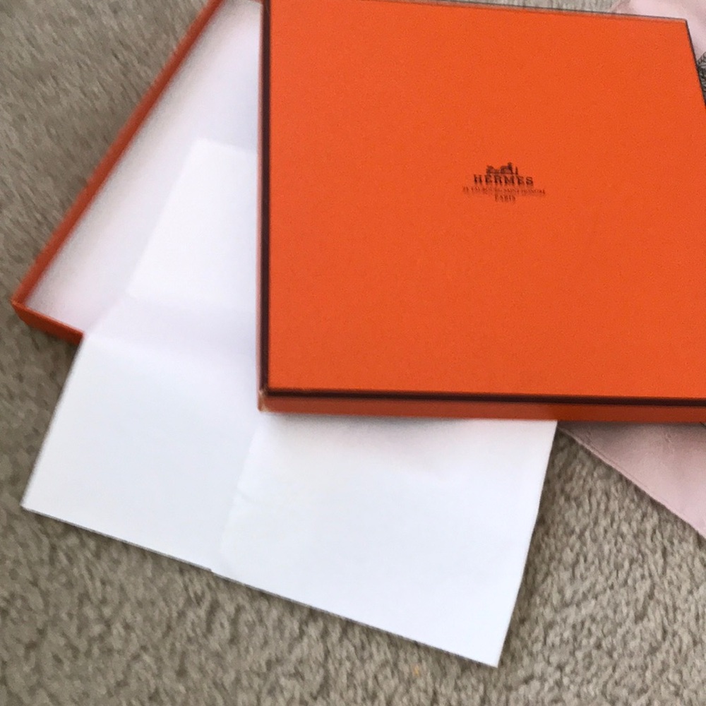 Vintage Hermes Scarf - Picture 8 of 8